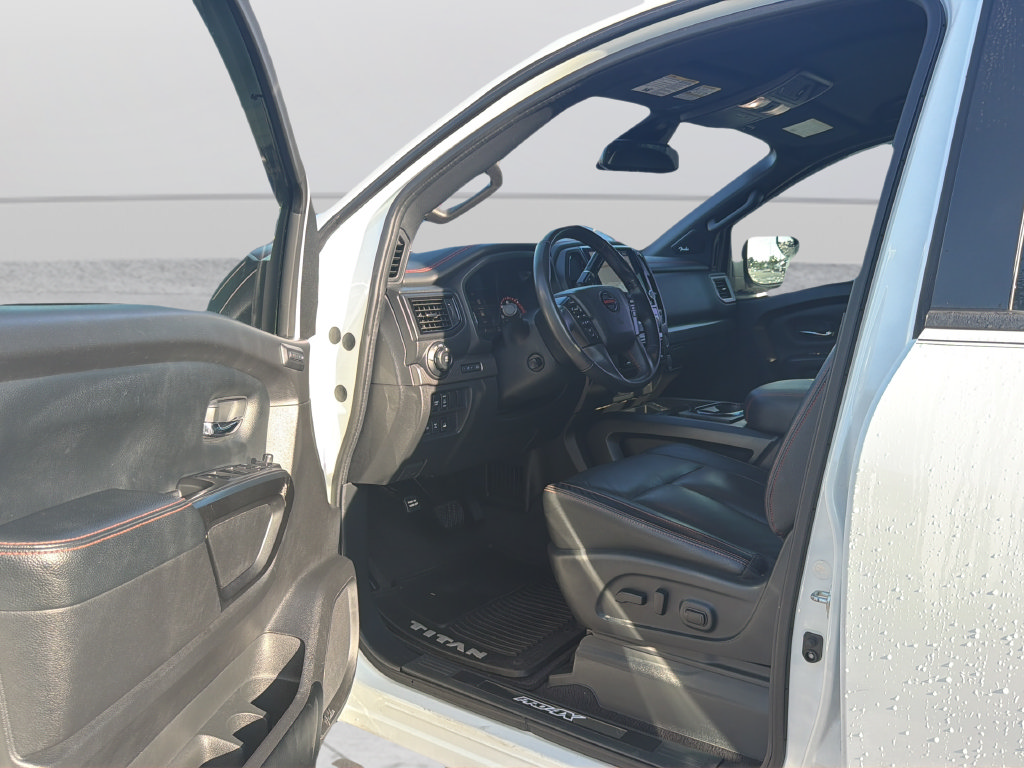 Used 2021 Nissan Titan PRO-4X w/ Pro-4x Convenience Package AWD/4WD image 28