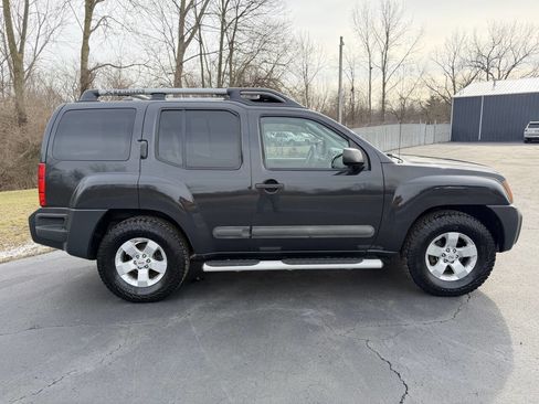 Used 2012 Nissan Xterra S w/ Value Package image 5