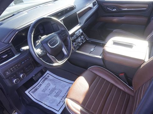 Used 2024 GMC Yukon Denali Ultimate image 18