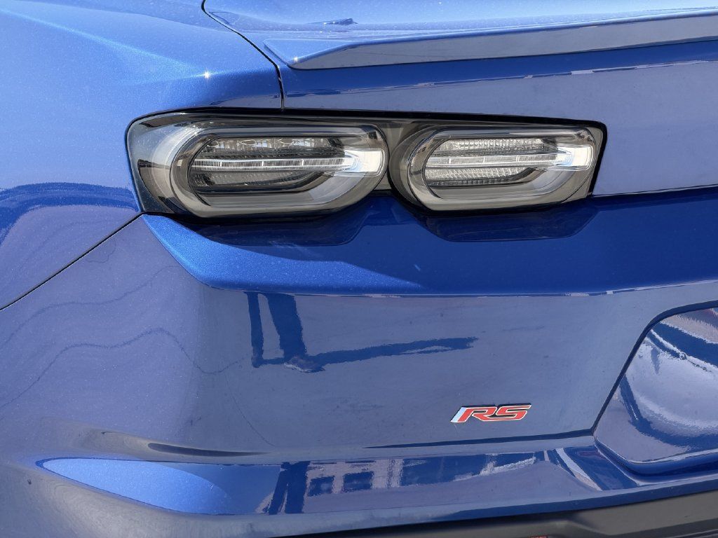 Used 2021 Chevrolet Camaro LT w/ RS Package RWD image 11