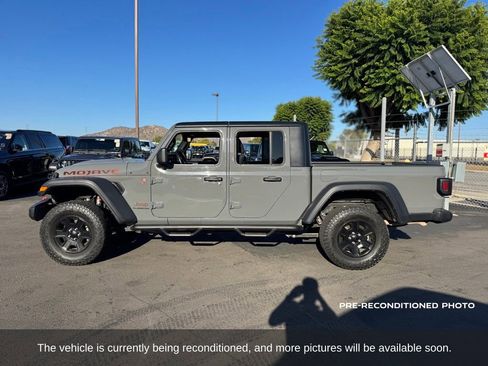 Used 2022 Jeep Gladiator Mojave w/ Cold Weather Group AWD/4WD image 2
