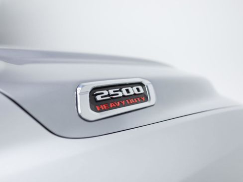 Used 2024 RAM 2500 Laramie image 19