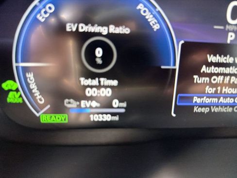 Certified 2025 Toyota RAV4 XSE w/ Weather Package AWD/4WD image 13