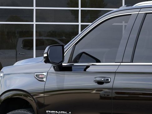 New 2026 GMC Yukon XL Denali w/ Denali Reserve Package AWD/4WD image 12