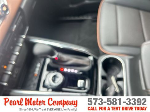 Used 2026 GMC Canyon AT4 w/ AT4 Premium Package AWD/4WD image 18