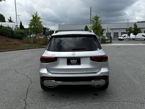 Certified 2022 Mercedes-Benz GLB 250 image 7