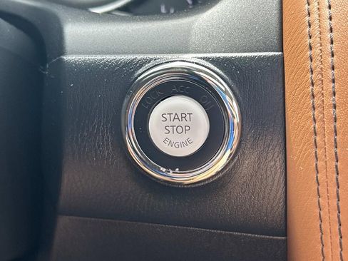 Used 2018 INFINITI QX80 2WD w/ Deluxe Technology Package image 37