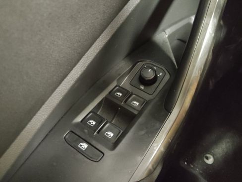 Used 2019 Volkswagen Jetta S w/ Driver Assistance Package FWD image 27