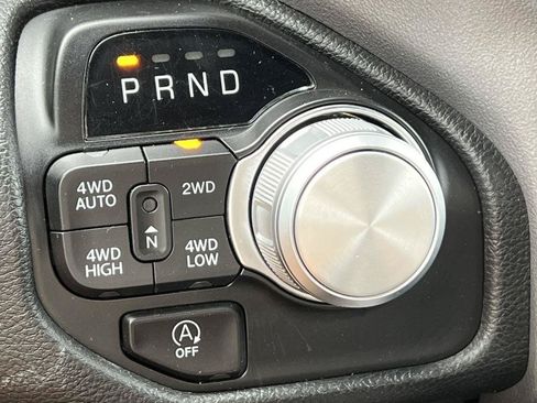 Used 2024 RAM 1500 Laramie AWD/4WD image 31