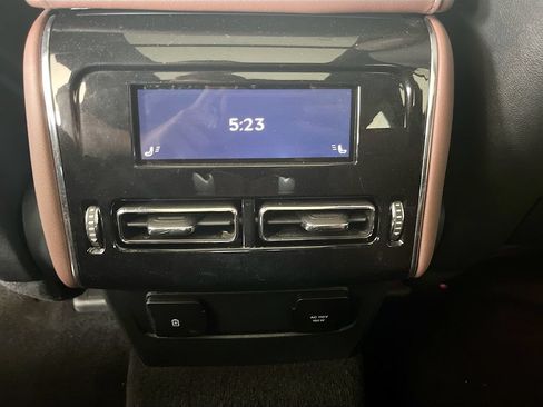 Used 2025 Lincoln Aviator Reserve w/ Equipment Group 201A AWD/4WD image 27