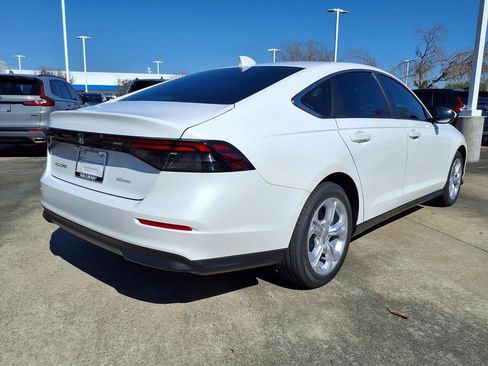 Used 2026 Honda Accord LX image 13