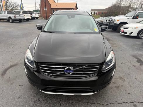 Used 2017 Volvo XC60 T5 Inscription w/ Preferred Option Package image 9