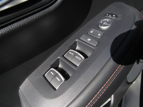 Used 2025 Honda HR-V Sport image 22