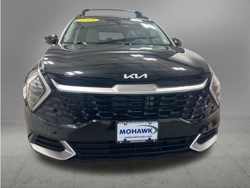 Used 2024 Kia Sportage EX w/ EX Premium Package image 2