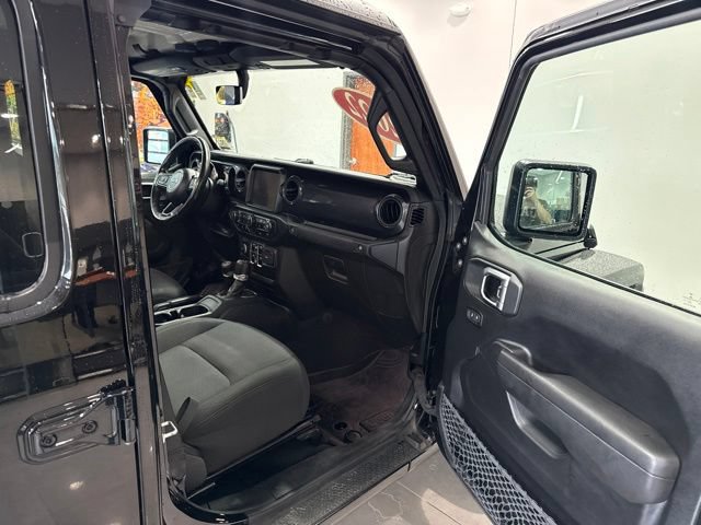 Used 2022 Jeep Gladiator Sport AWD/4WD image 46
