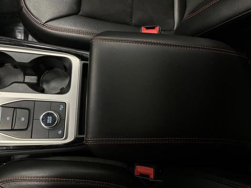 Used 2023 Ford Explorer ST-Line image 21