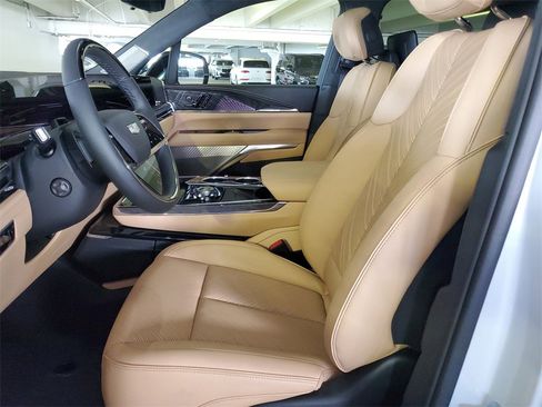 New 2026 Cadillac Escalade IQL Sport 2 w/ LPO, ONYX Package image 17