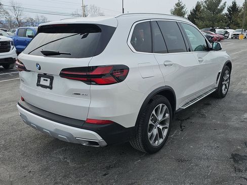Used 2026 BMW X5 xDrive40i image 2