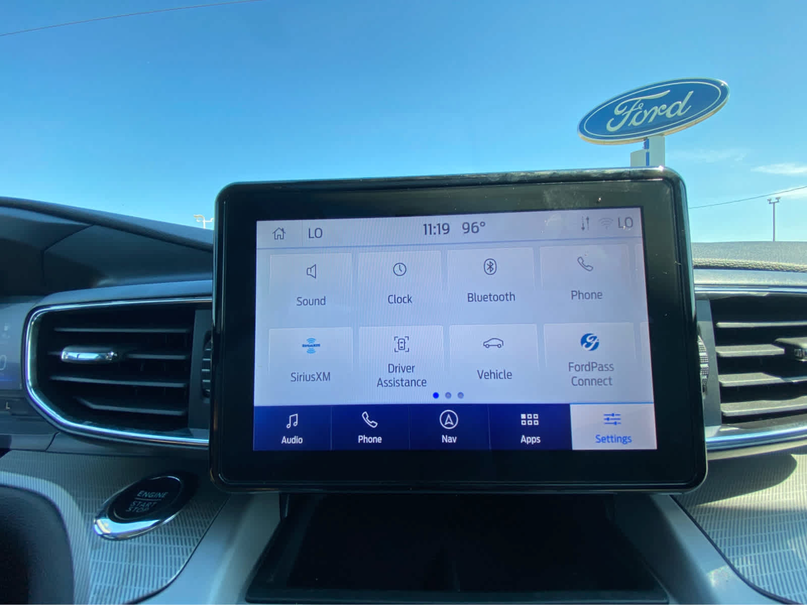 Used 2024 Ford Explorer XLT w/ Equipment Group 202A AWD/4WD image 36