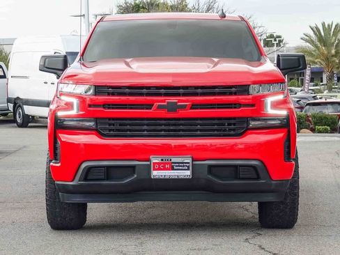 Used 2021 Chevrolet Silverado 1500 LT image 2