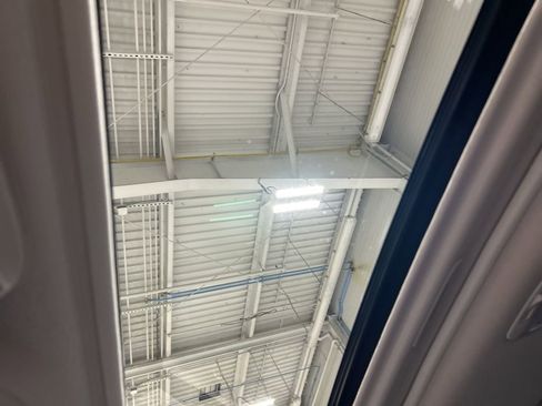 Certified 2024 Subaru Crosstrek 2.0i Premium image 31