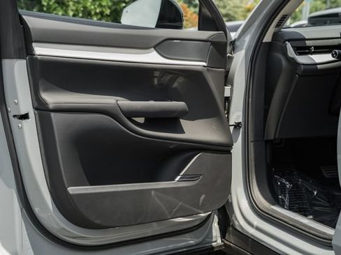 New 2026 Volvo EX90 Ultra AWD/4WD image 35