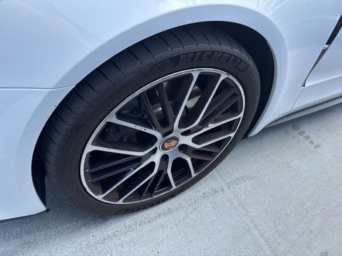 Used 2021 Porsche Panamera 4 AWD/4WD image 4
