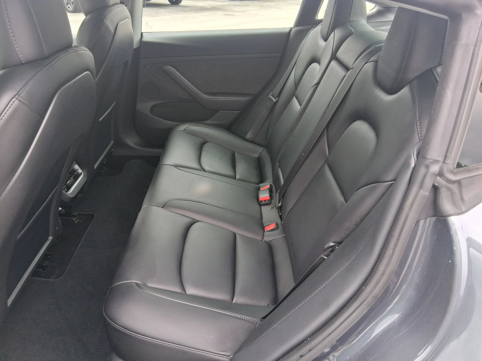 Used 2022 Tesla Model 3 Long Range AWD/4WD image 13