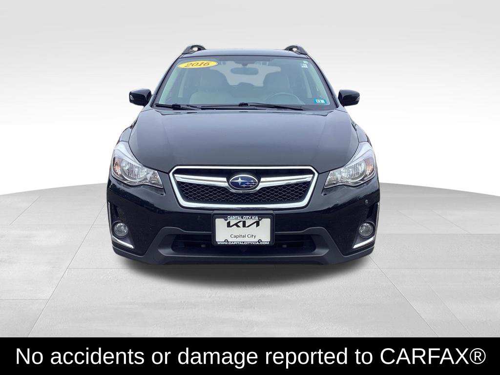 Used 2016 Subaru Crosstrek 2.0i Limited AWD/4WD image 2