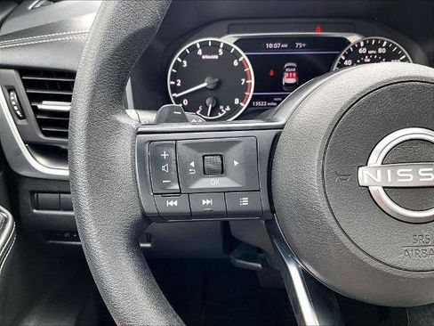Certified 2024 Nissan Rogue SV AWD/4WD image 22