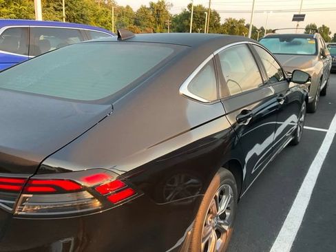 Used 2026 Honda Accord EX-L image 6