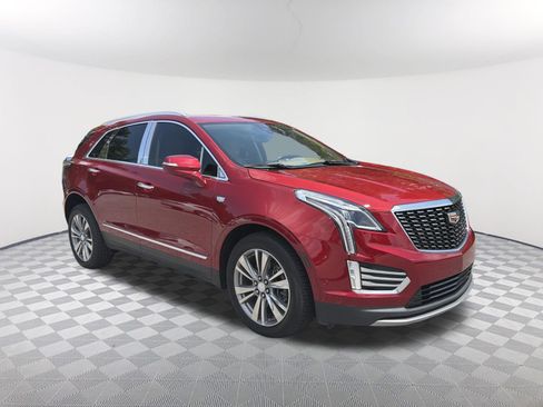 Used 2022 Cadillac XT5 Premium Luxury w/ Platinum Package FWD image 8