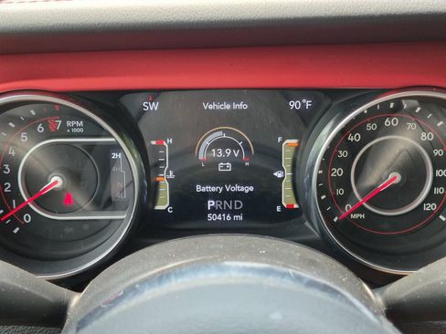 Used 2021 Jeep Wrangler Unlimited Rubicon AWD/4WD image 16