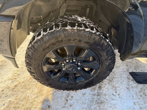 Used 2020 RAM 3500 Limited image 16