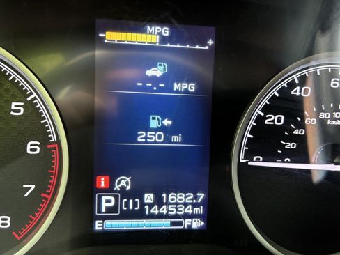 Used 2023 Subaru Forester Premium AWD/4WD image 8