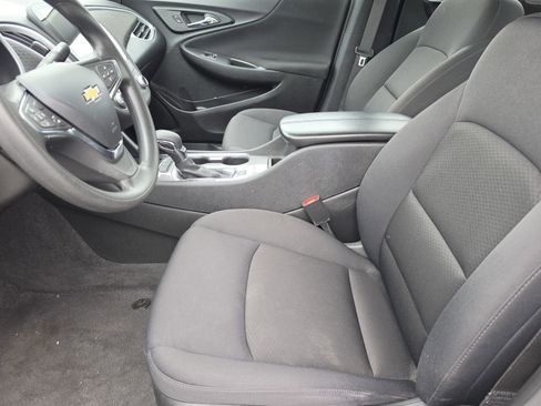 Used 2024 Chevrolet Malibu LT FWD image 11
