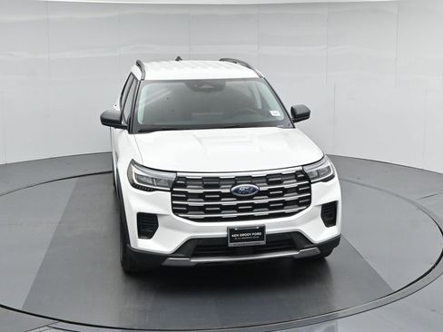 New 2026 Ford Explorer Active RWD image 37
