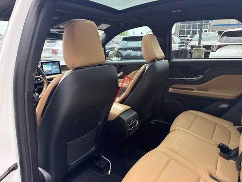 Used 2022 Lincoln Corsair Reserve w/ Elements Package FWD image 24