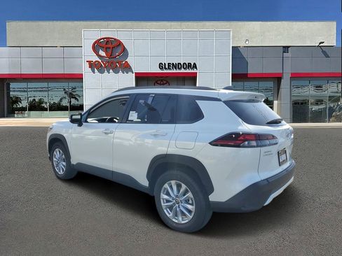 New 2026 Toyota Corolla Cross LE FWD image 5