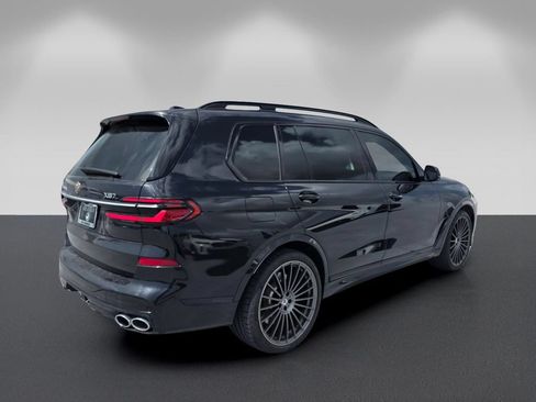 Certified 2025 BMW ALPINA XB7 AWD/4WD image 4