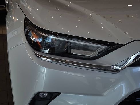 New 2026 Toyota Grand Highlander AWD image 8