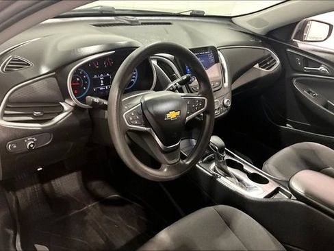 Used 2022 Chevrolet Malibu LS FWD image 22
