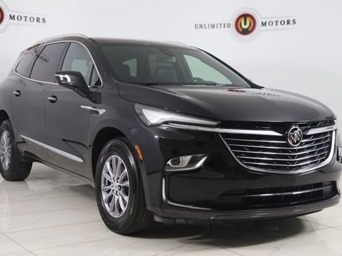 Used 2023 Buick Enclave Essence AWD/4WD image 21