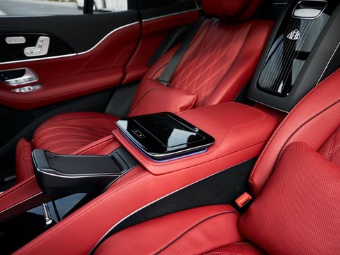 Used 2026 Mercedes-Benz Maybach GLS 600 4MATIC image 58