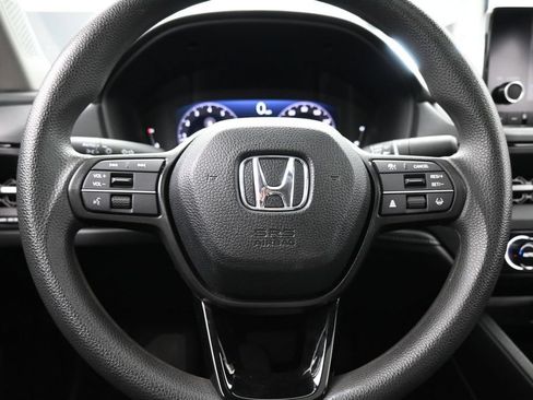 Used 2025 Honda Accord SE image 27