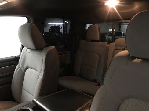 Used 2021 RAM 1500 Big Horn image 25
