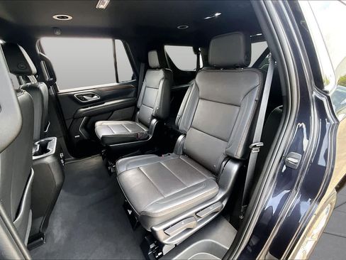 Certified 2022 Chevrolet Tahoe High Country AWD/4WD image 40