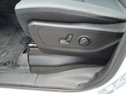 Used 2021 RAM 1500 Big Horn AWD/4WD image 13