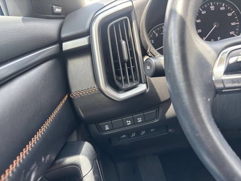 Used 2026 MAZDA CX-50 AWD 2.5 S w/ Premium Package image 36