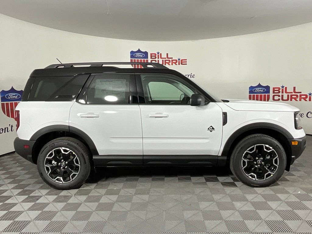 New 2026 Ford Bronco Sport Outer Banks AWD/4WD image 2